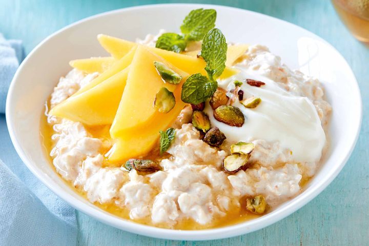 Muesli with Mango